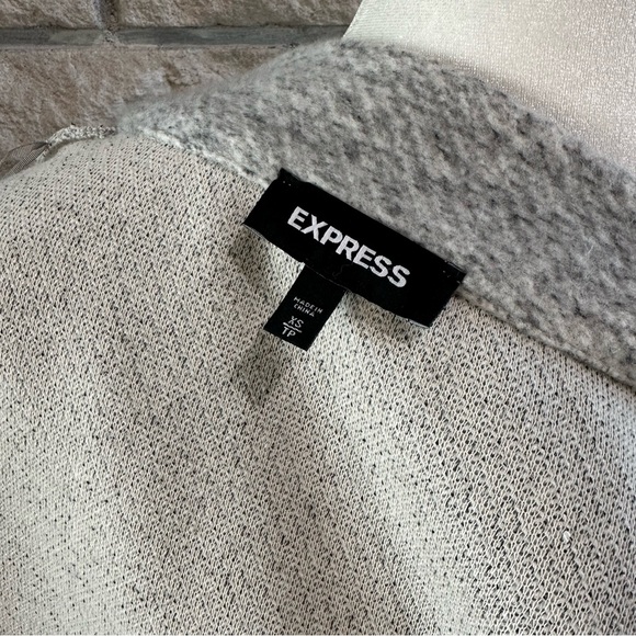 Express gray felt coat - Picture 8 of 8